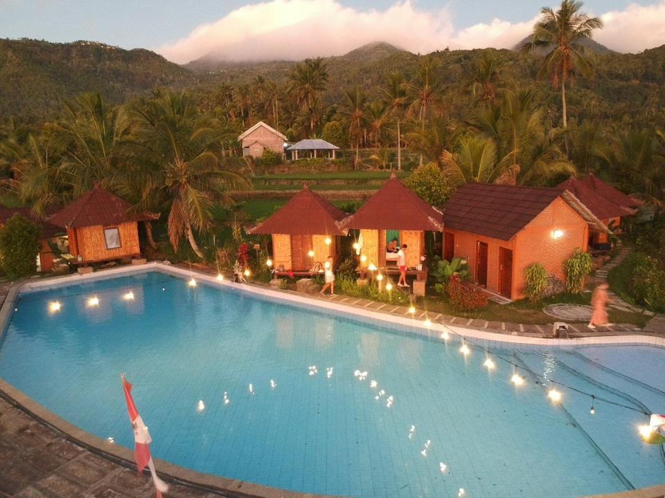 Puri Sunny Camp Villa Munduk Kültér fotó